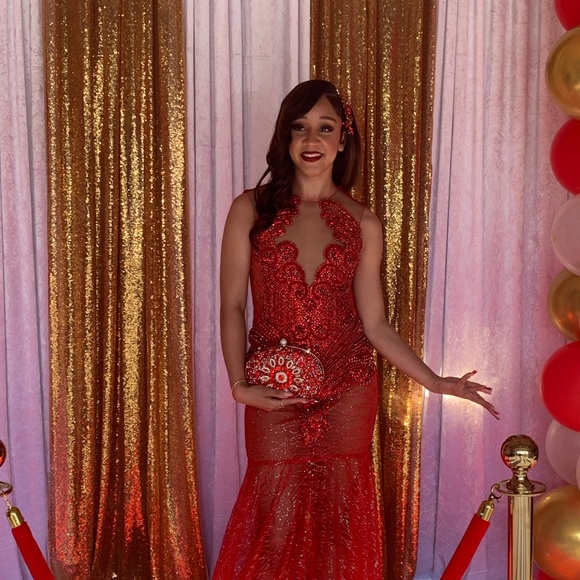 Prom dress - Picture 5 of 9